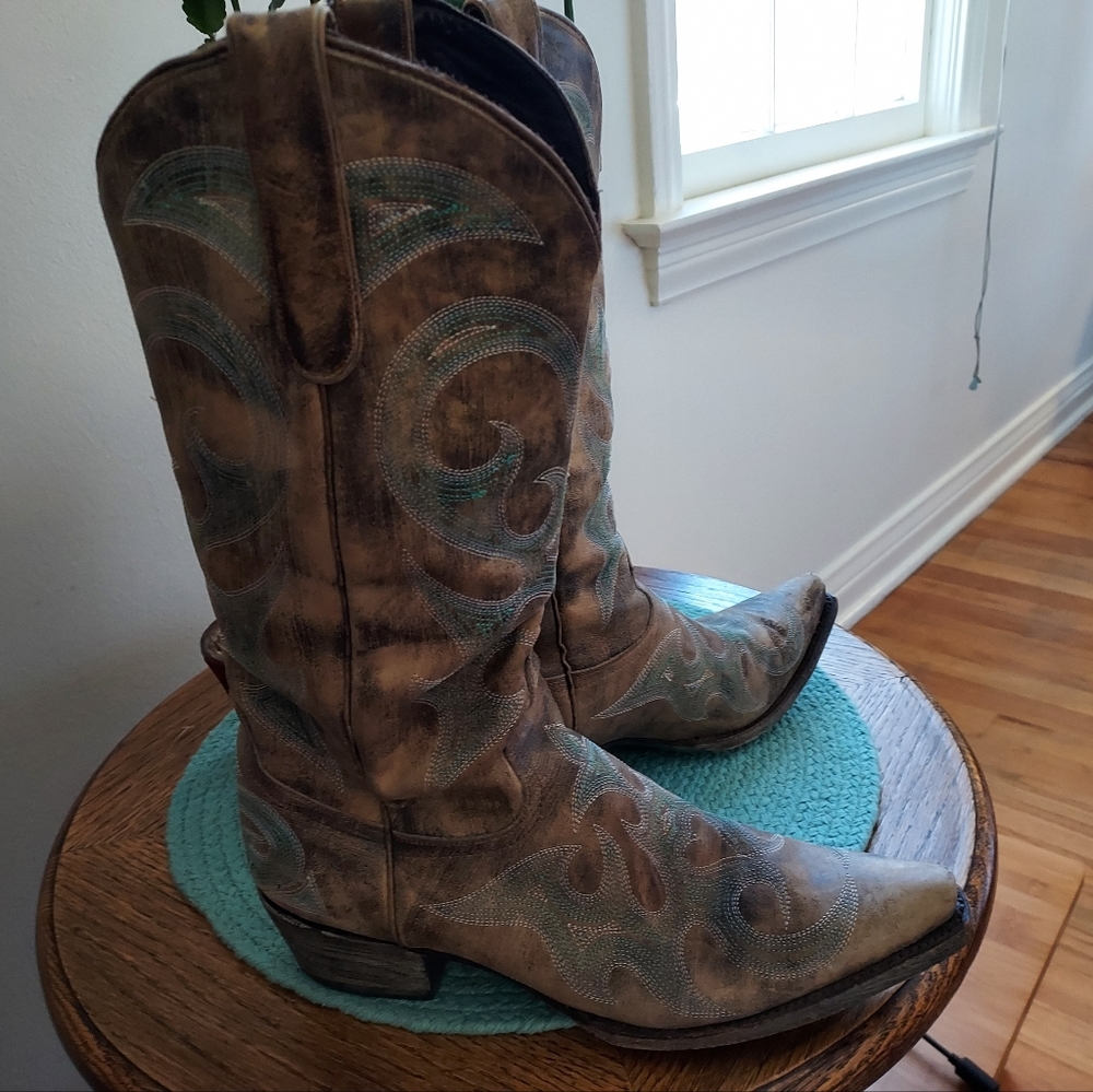 Lane Cowboy Boots
